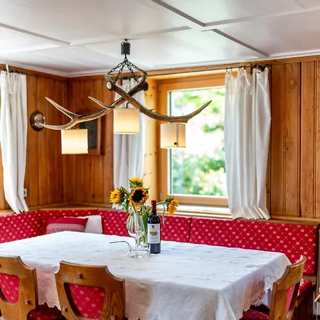 Uriges Haus Im Gruenen Grunenbach